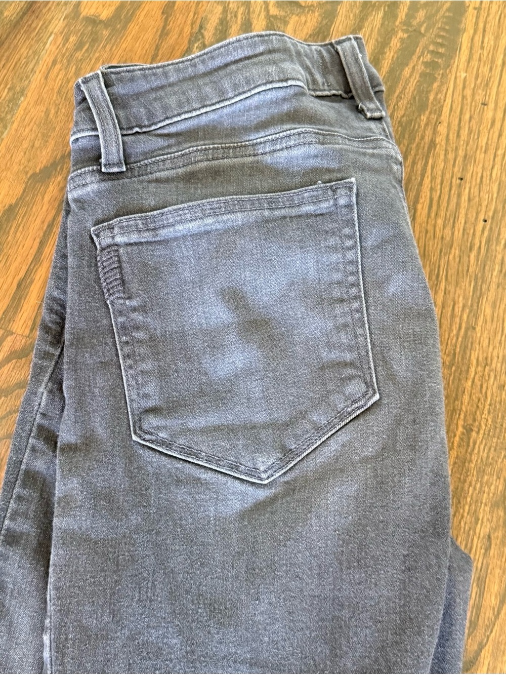 PAIGE Verdugo Ultra Skinny : size 29 jeans Silve